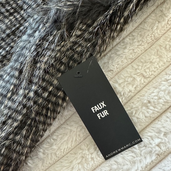 NWT Andrew Marc New York Faux Fur Vest - Grey & Brown - Picture 8 of 15